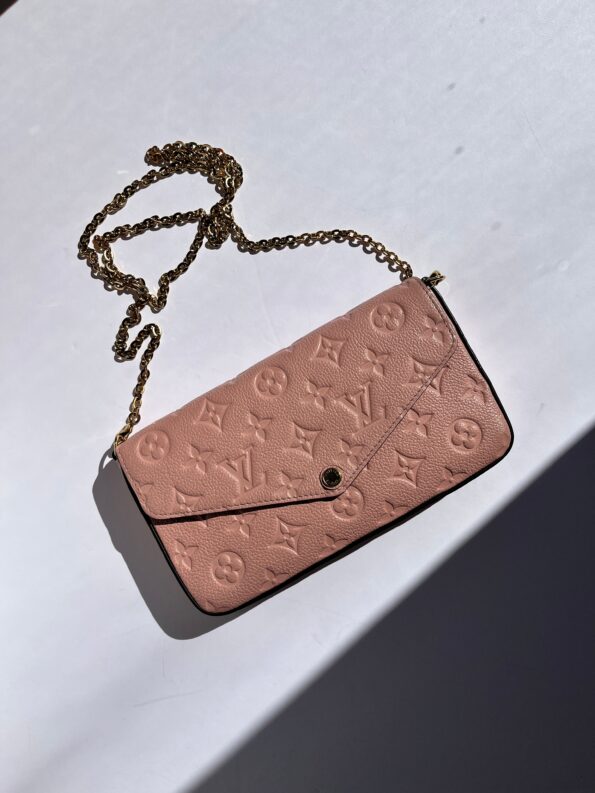 LOUIS VUITTON Felicie Rose Poudre Pink Monogram Empreinte Leather Pochette