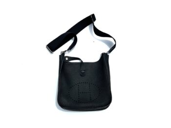 New HERMES Black 2022 Evelyne III 29 Clemence Taurillon Crossbody Bag