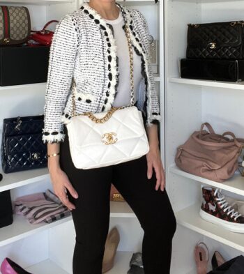 New CHANEL 19 2022 White Flap Bag